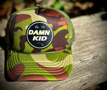 Load image into Gallery viewer, Circle Design Trucker Hats
